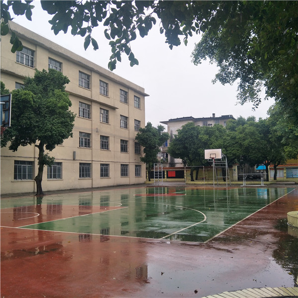 柳州市柳邕高级中学